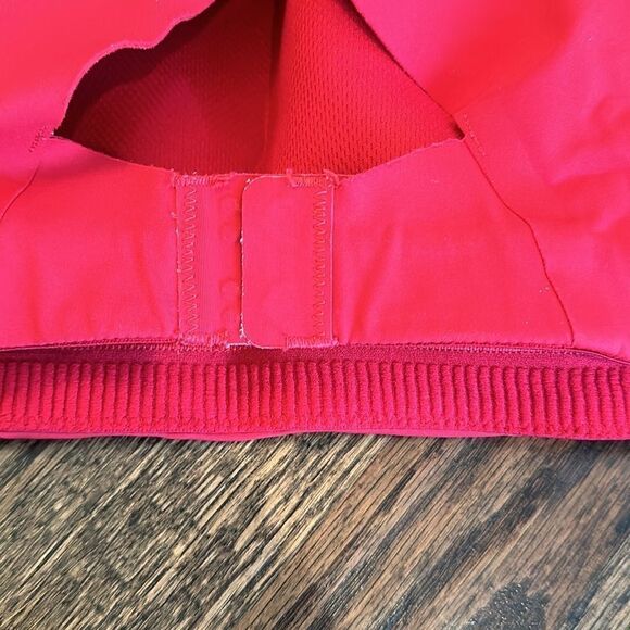 Lululemon  Free To Be Zen Bra - Picture 3 of 7